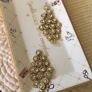 Pretty dangling crystal classic stud fashion chandelier earrings